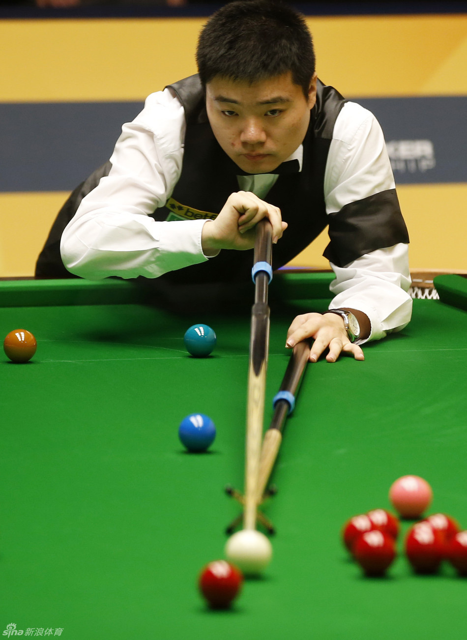 年轻球员的 年轻球员的