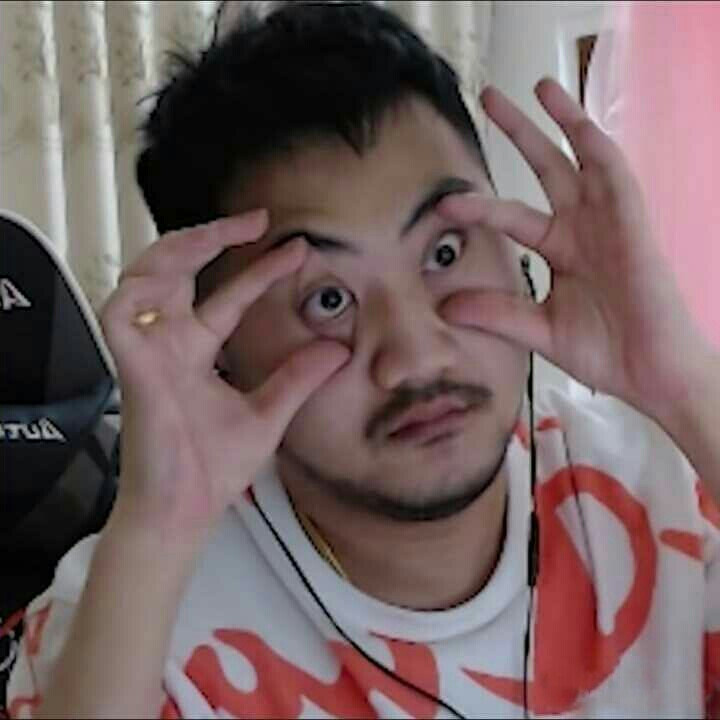 马龙挺身而 马龙挺身而