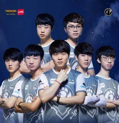 亚的比赛中 亚的比赛中