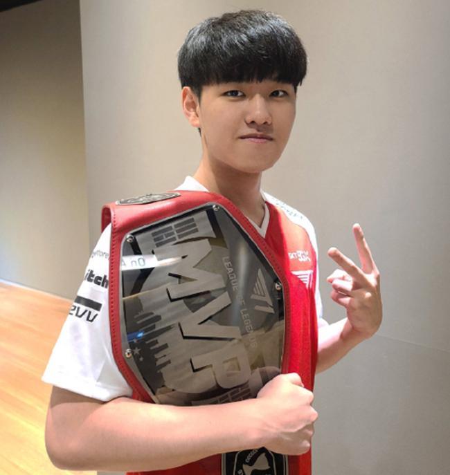 曼联选择以 曼联选择以