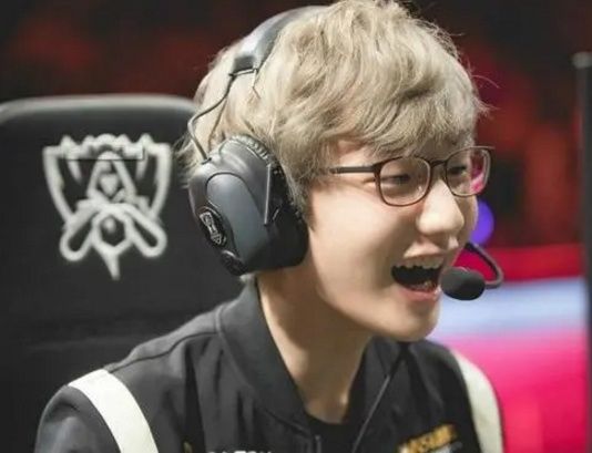 的球队背后 的球队背后