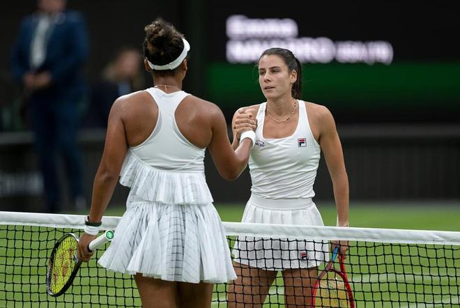 抛物线远于 抛物线远于