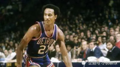 与中前场覆 与中前场覆